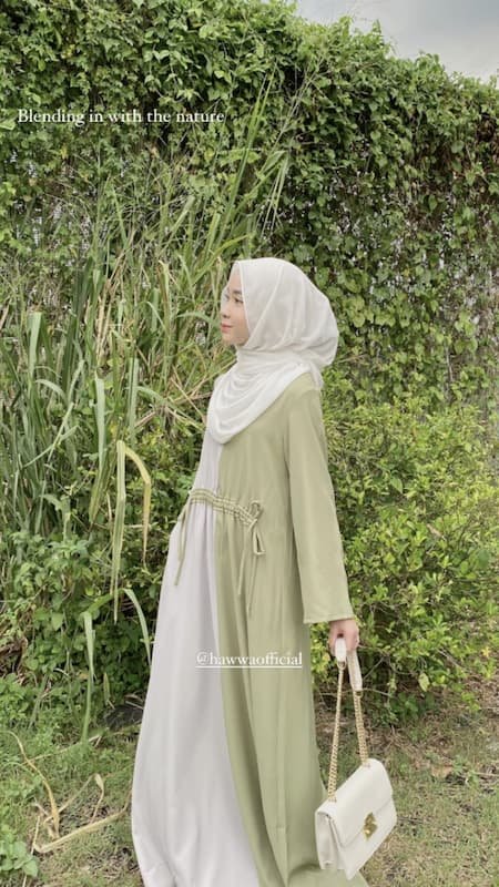 Gamis Jubah Aesthetic ala Putri Wattpad Gamis Jubah Aesthetic ala Putri Wattpad / Model Baju Gamis Modern Terbaru
