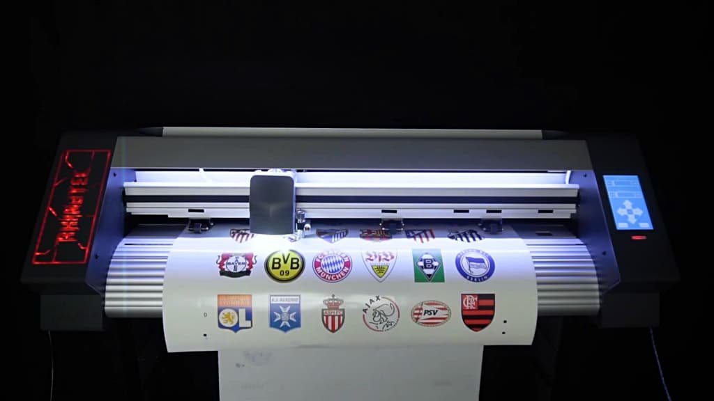 Mesin Cutting Sticker Rhinotec Freepik